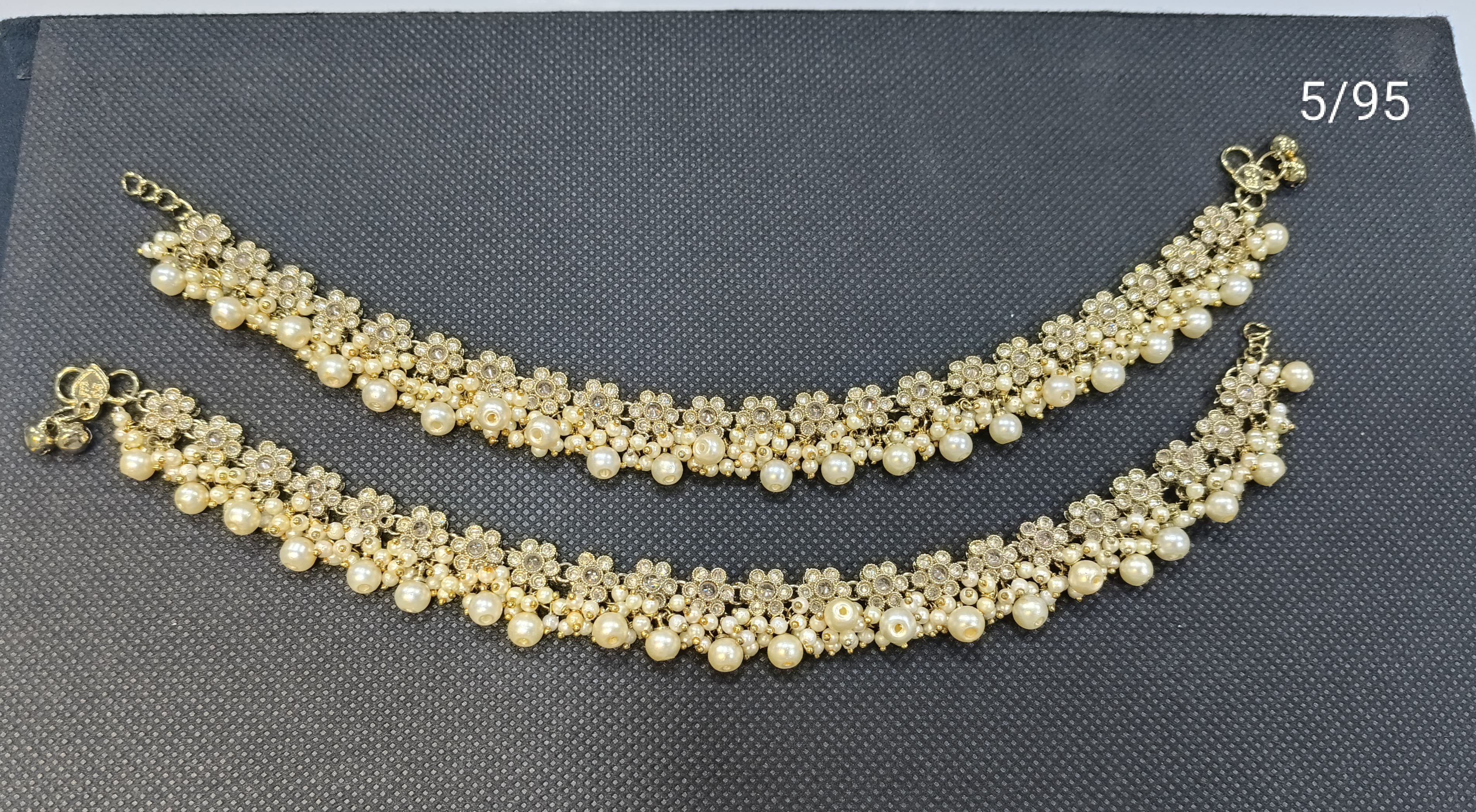 Gold-Tone Floral Pearl Payal Anklet Pair – Traditional Indian Design with Cluster Beads